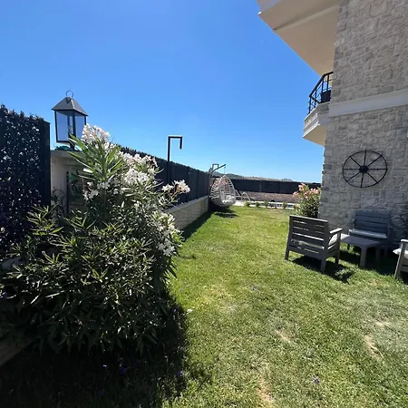 Stylish 2-br With Pool Near Sarimsakli Beach-1 * Ayvalik